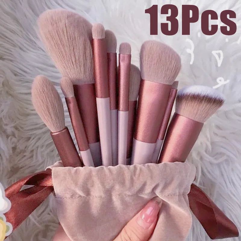13 PCS Makeup Brushes Set Eye Shadow Foundation Women Cosmetic Brush Eyeshadow Blush Beauty Soft Make Up Tools Bag.