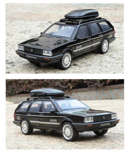 Diecast 1:32 VW SANTANA Wagon Alloy Car Model with Sound Light Children Boy Birthday Gift Toy Vehicles Miniature Voiture.