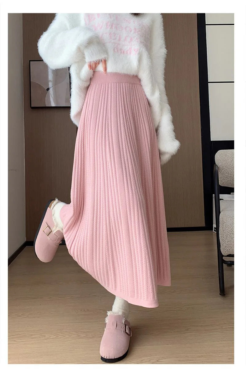 Sweet Vintage Knitted Long Skirts Women Preppy Style High Waist Loose A Line Skirts Fall Winter Retro Simple Elegant Long Skirts.