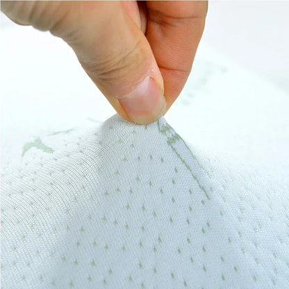 Orthopedic Reverse Traction Pillow Protects Cervical Vertebra and Helps Sleep Single Neck Pillow Can Be Machine Washable 48X74cm