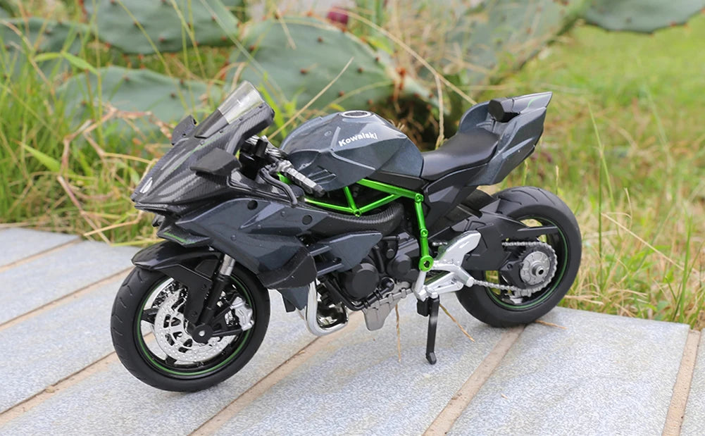 1:18 Home Children Plastic Car Decor Off-road Vehicle Collection Office Model Toy Diecast Motorcycle Simulation Portable.