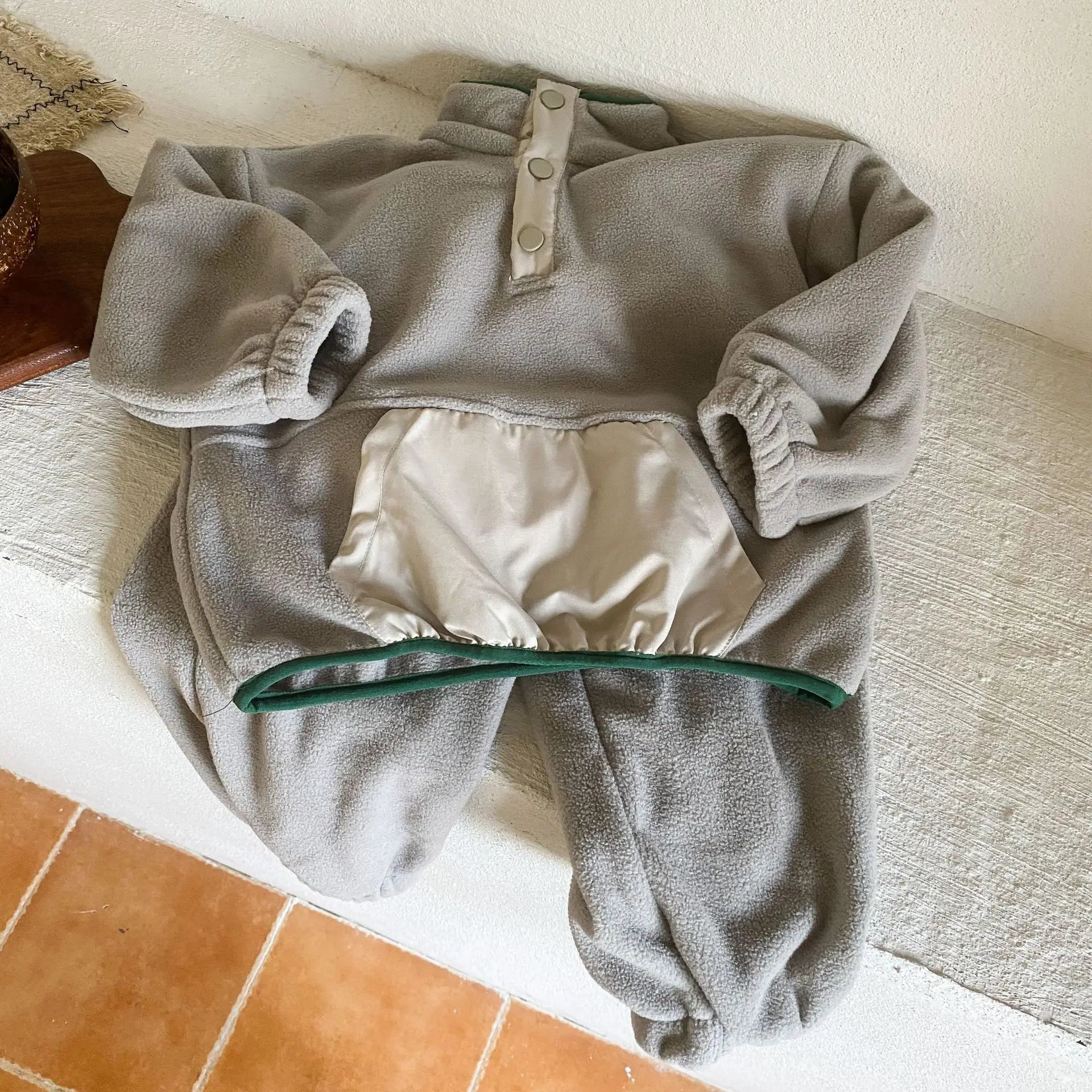 2025 Winter New Children Polar Fleece Sweatshirt Set Boys Girls Plus Velvet Thick Warm 2pcs Suit Kids Casual Sports Outfits.