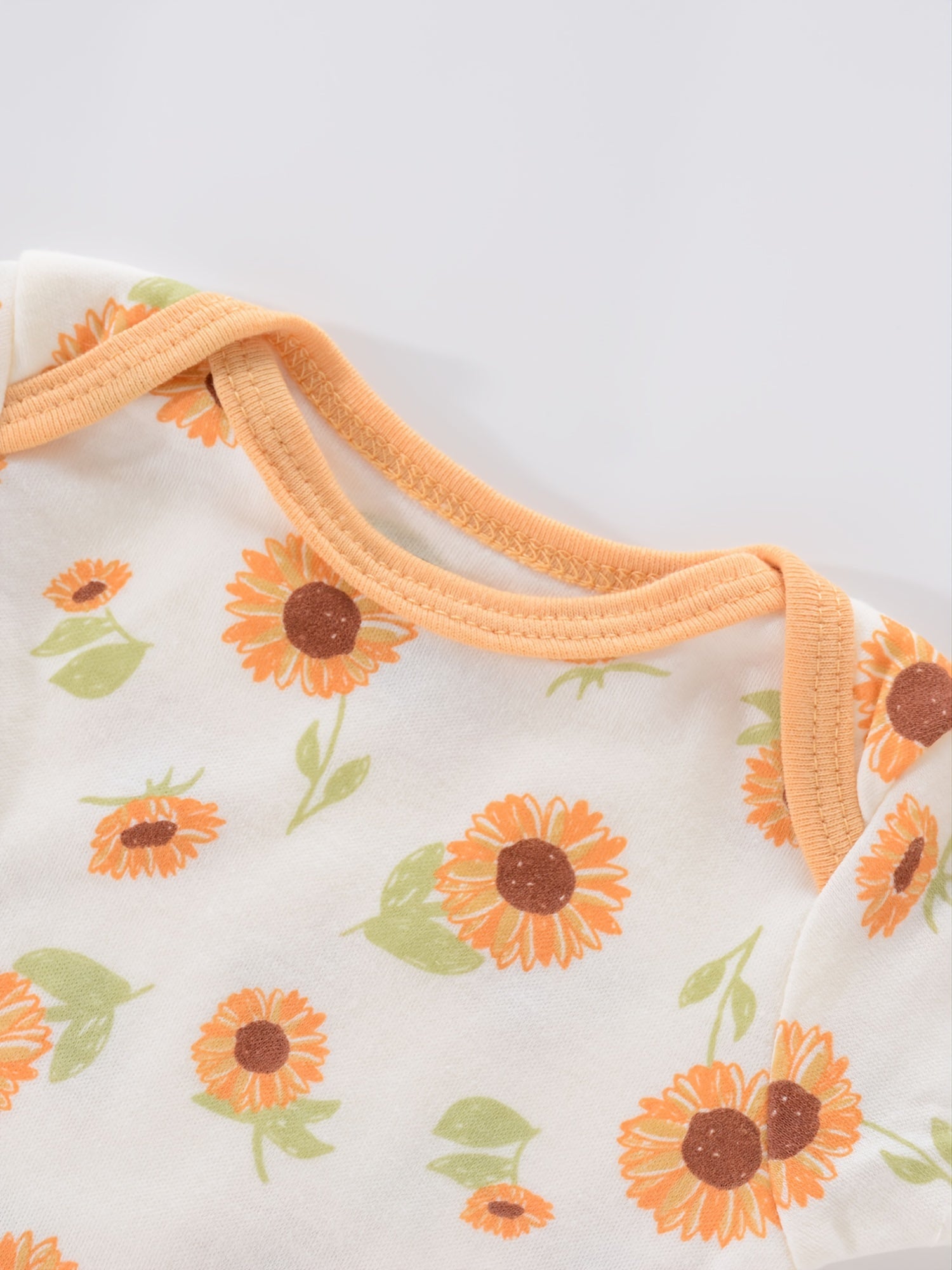 4PCS Neugeborenen Strampler Kurzarm Rundhals Cartoon Tier Blumen Drucken Body Onesies Für Baby Jungen Und Mädchen Kleidung.