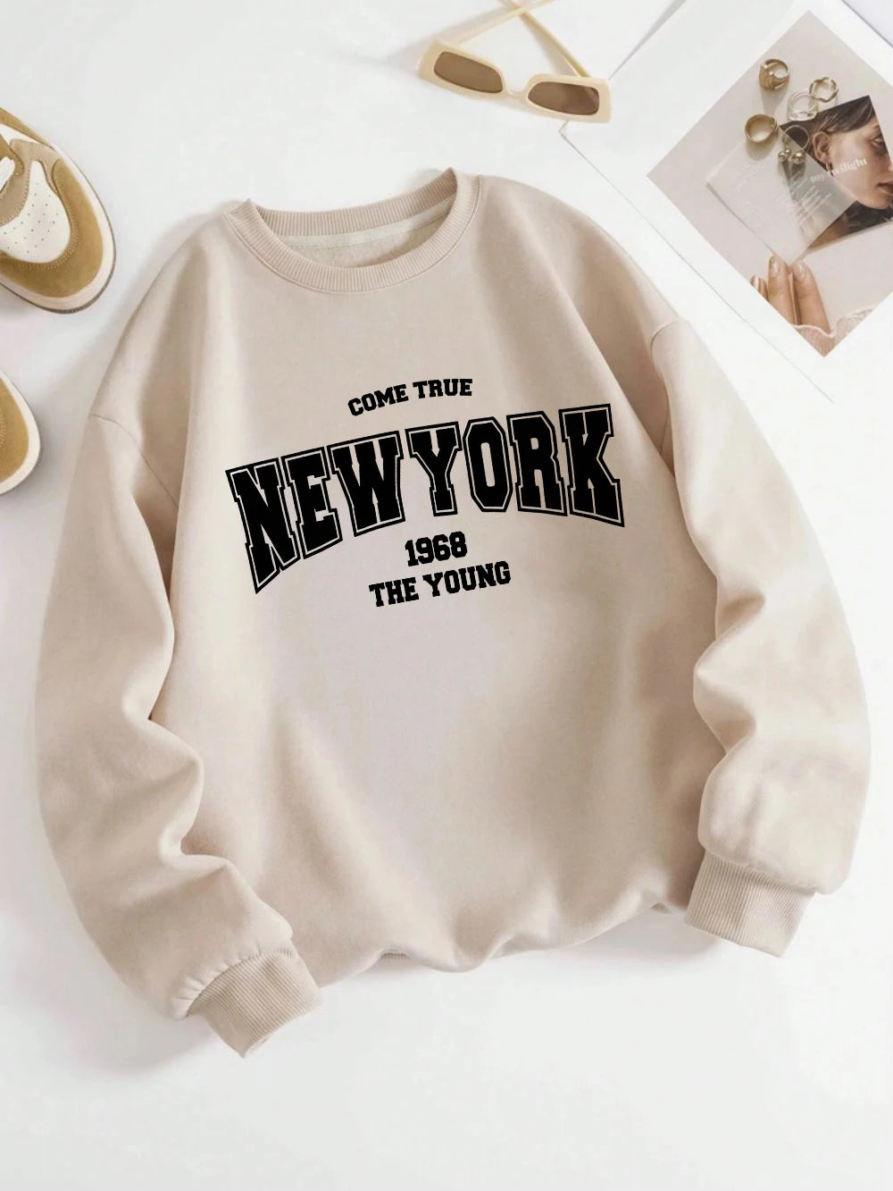 New York 1968 Women Sweatshirt Black Letter Print Sporty Hoodie Winter Casual Fleece Pullover Crewneck Red Hoody Street Clothing.