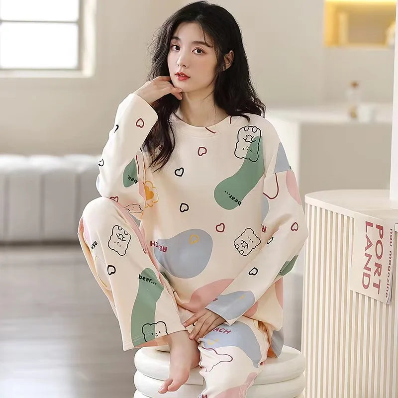 Gebündelte Füße Pyjama Frauen Frühling Herbst Langarm Terylen Baumwolle Frauen Herbst-Winter Plus-Size-Freizeit Herbst Home Wear Set.