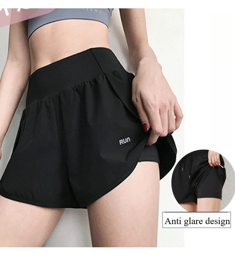 Women Yoga Pocket Shorts Fake Two Piece Anti Peek Shorts High Elastic Loose Fashion Casual Gym Trainning Three Point Pants.