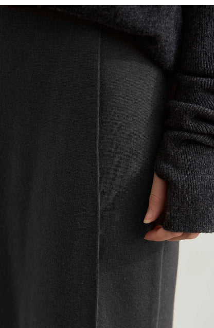 AMII Minimalist Elegant Basics Knitted Skirts for Women 2024 Winter New Elastic Waist Straight Lady Commuter Long Skirt 12443250