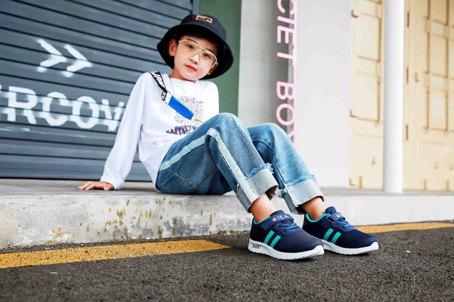 Kids Fashion Sneakers Boys Girls Tennis Shoes Mesh Breathable  Running Shoes Lightweight Outdoor Children's Sports Walking Shoes.