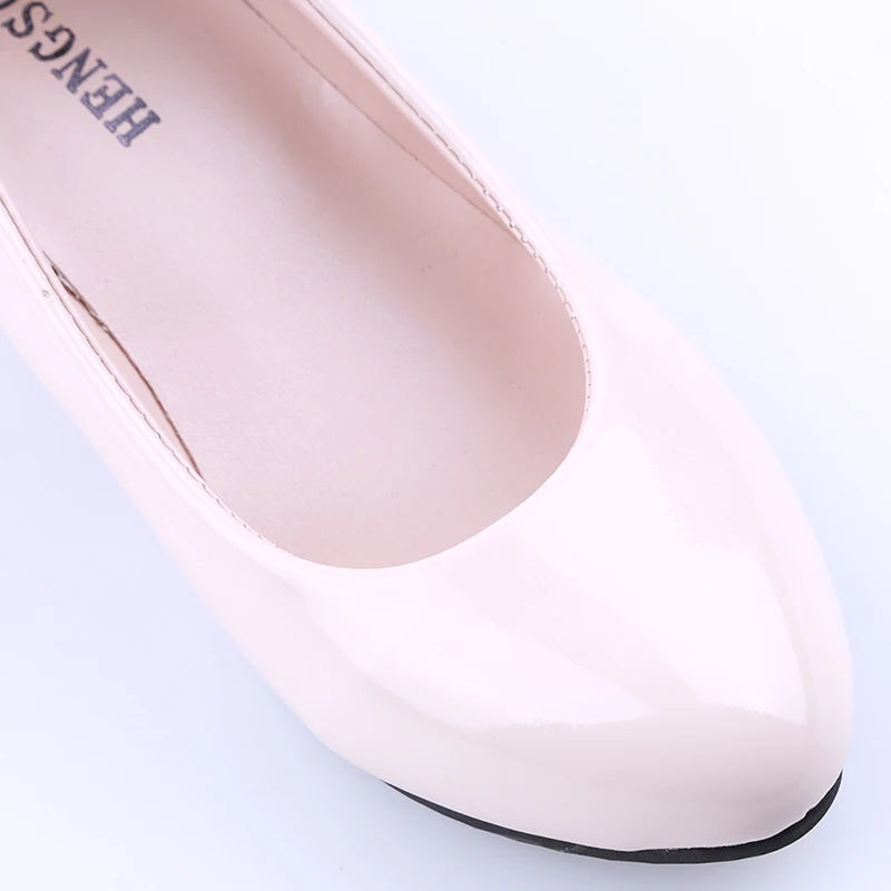 Shoes Ladies Pumps Medium Heel Nude Sexy High Heels Weeding Shoes Women Office Work White Pumps Party Shoes.