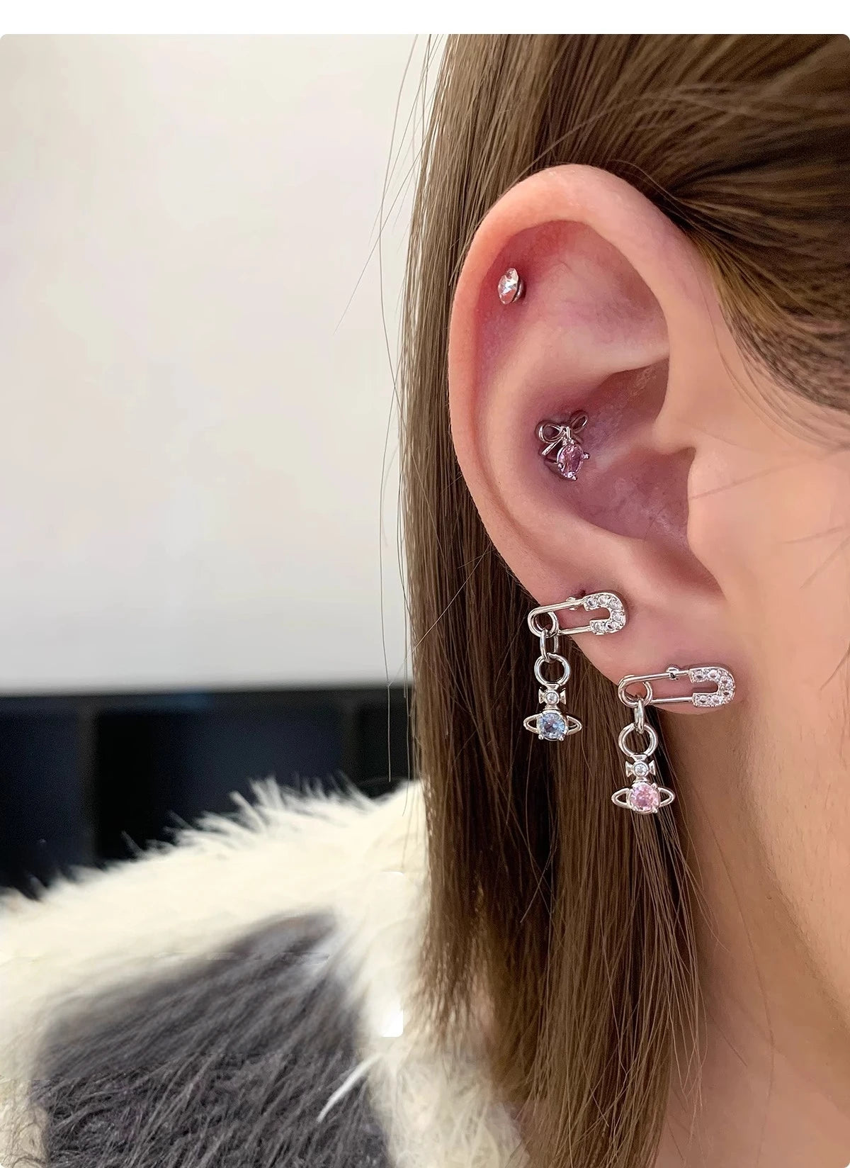 1 PCS Cute Pink Zircon Crystal Ear Bone Nail 316L Medical Titanium Steel Star Stud Earrings for Women Y2K Punk Piercing Jewelry.