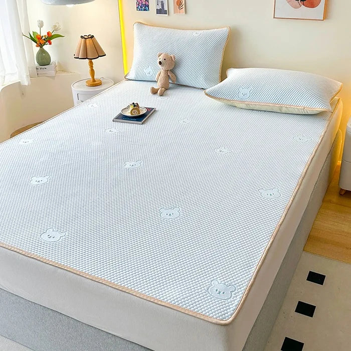 High End Latex Cooling Mattress with Elastic Band Quick-Dry Breathable Summer Bed Mat Machine Washable Foldable Sleeping Pad
