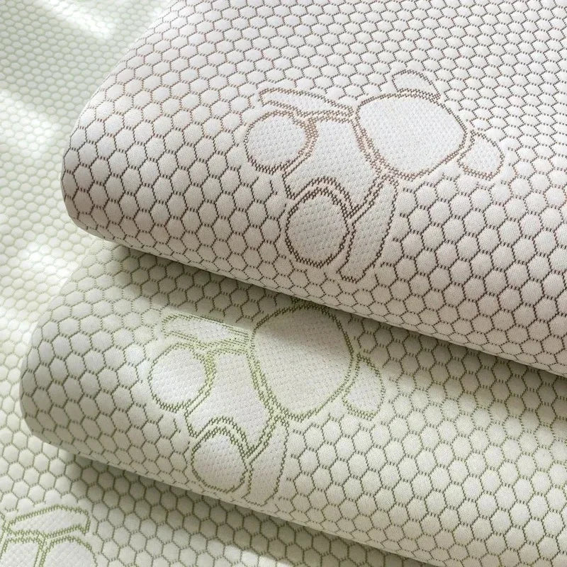 Summer Cooling Quilted Mattress Protector Cover Thickened Breathable Mattress Topper for Single Double Queen King Size Bed.