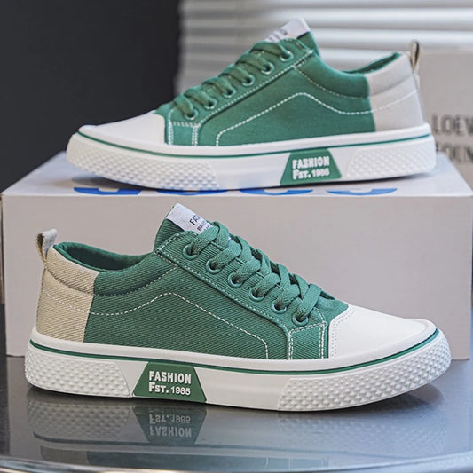 Atmungsaktive Herren-Skateschuhe aus Segeltuch mit weicher Sohle, lässige Turnschuhe, trendige, vielseitige, leichte, rutschfeste Slip-On-Sportschuhe, Größe 37–48.