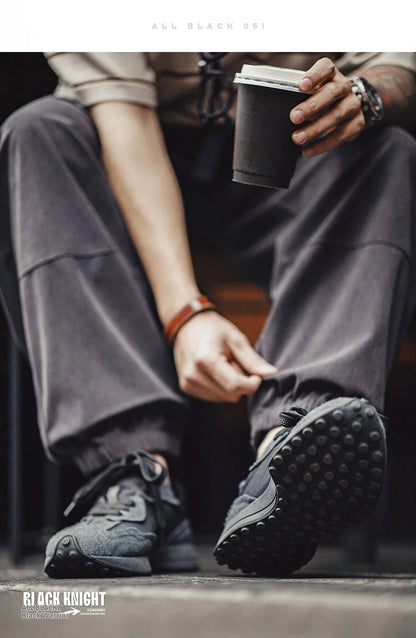 Maden Frühling Vintage Dickbesohlte Patchwork Schwarze Sneakers Lässige atmungsaktive Joggingschuhe Low-Top-Schnürschuhe Sportliche Sommerschuhe.