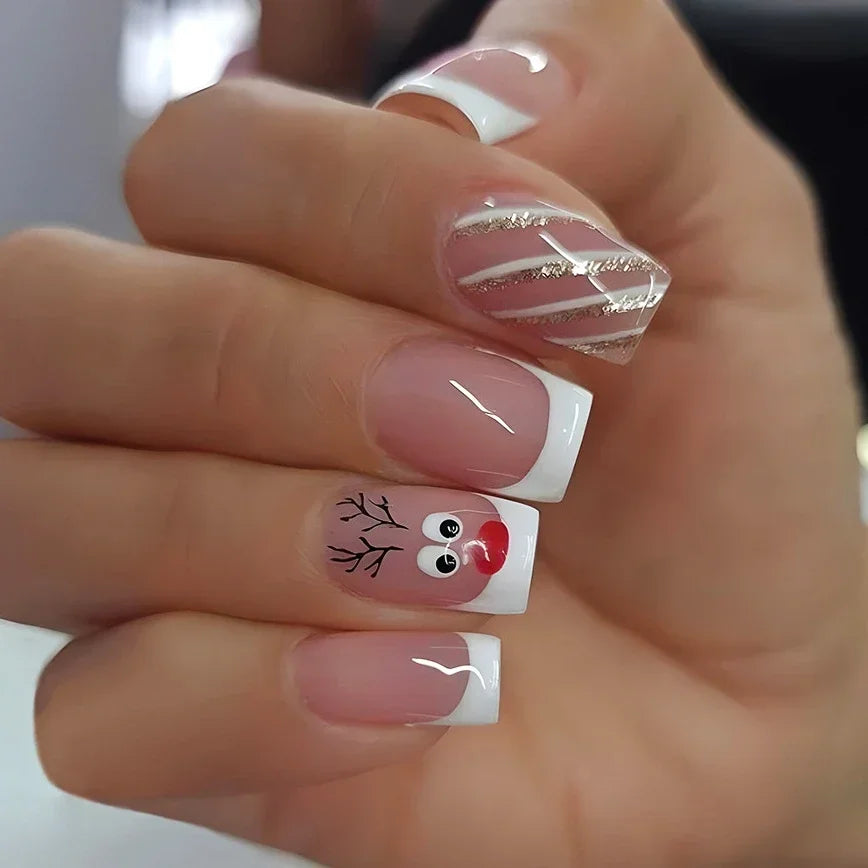 Red Blue Black White Snowflake Deer Press on Nails Glitter Powder Winter Christmas Hat False Nail Charms Fake Nail Art Manicure.