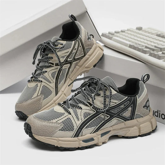 High Quality New Sneakers Men Women Fashion Casual Shoes with Neutral Anti Slip Anti Odor Performance Hot Selling Retro Run Shoe.