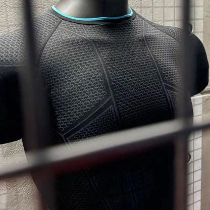 Men's Compression Quick Dry Skinny Fit Short Sleeve Athletic T-Shirt for Gym Workout Fitness Running Sport Bodybuilding.