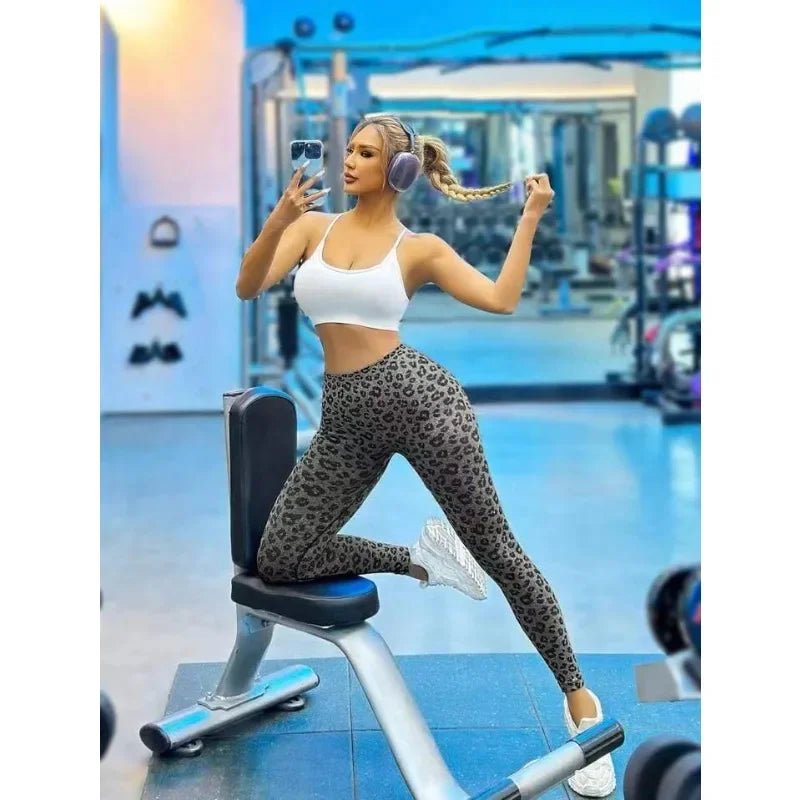 Women Leopard V Waist Leggings Semaless Slim Leggings Stretch High Waist Hip Liftting Sexy Yoga Tights Gym Running Sports Pants.