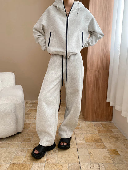 Spring and Autumn Women's Casual Solid Color Loose Hooded Sweatshirt+High Waist Loose Pants Set.