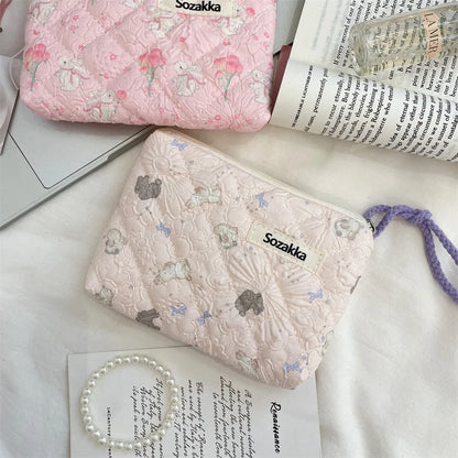 Cute Travel Cosmetic Lipstick Earphone Card Small Portable Storage Bag Purse Mini Makeup Handbags Pouch Organizer In Make Up Bag.