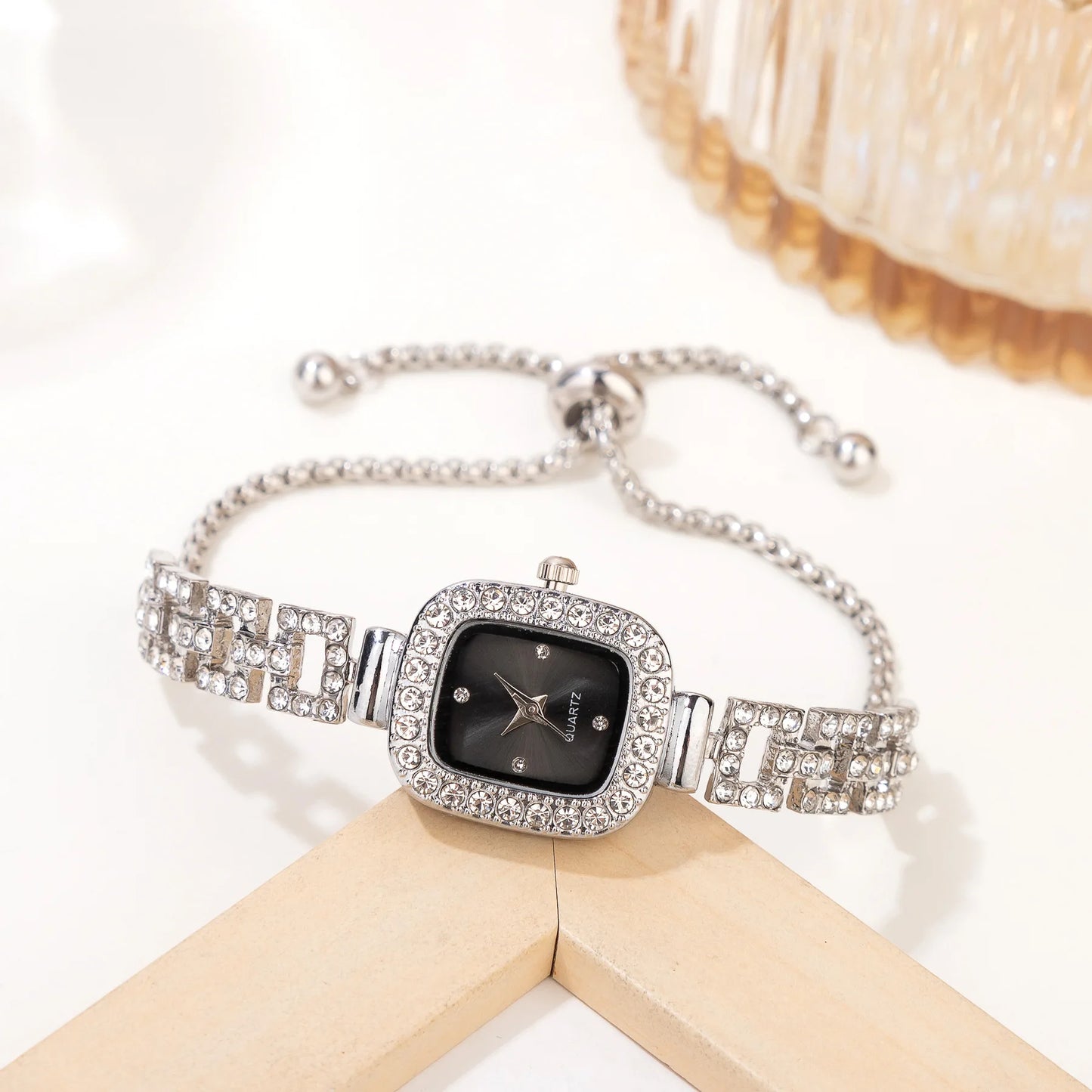 Elegant Quartz Wristwatches Luxury Bracelet Women's Watches Diamond Crystal Watch Часы Relogios Feminino Relojes Para Mujer.