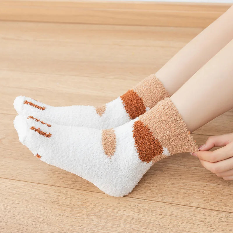 Women Socks Winter Warm Fluffy Socks Cute Animal Claw Cat Paw Footprint Fuzzy Socks Thicken Coral Fleece Home Floor Sleep Socks.