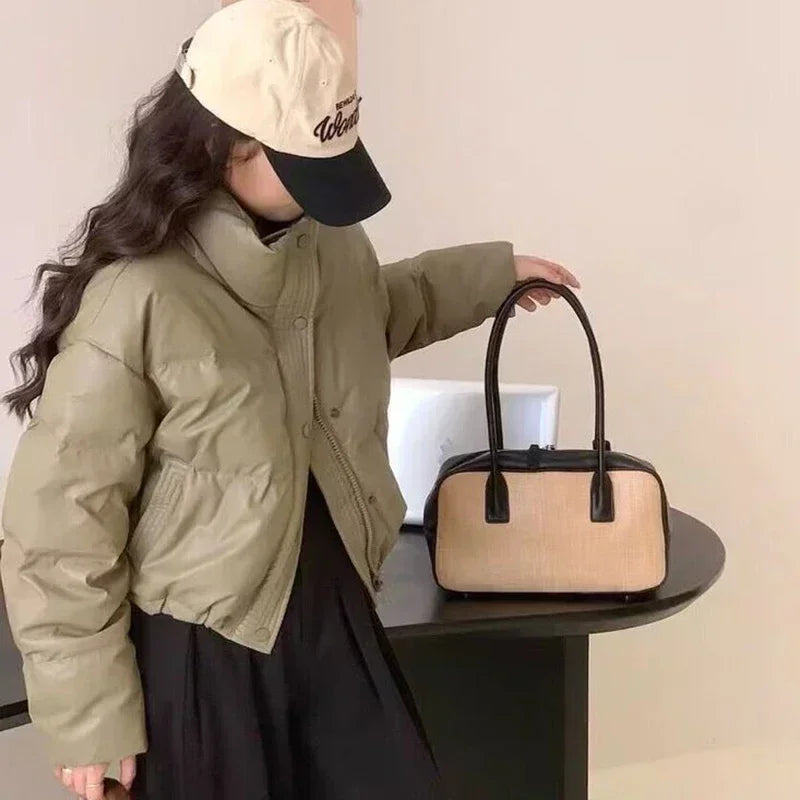 Winter Warme Dicke Parkas Frauen Neue Mode Lose Ernte Jacke Weibliche Schwarz Baumwolle Gepolsterte PU Leder Elegante Zipper Mantel Y2K Tops.