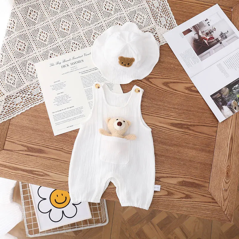 2024 sommer Solide Weiß Atmungsaktive Leinen Infant Baby Insgesamt Strampler mit Puppe und Hut 3 stücke Unisex Baby Sonnencreme Overalls.