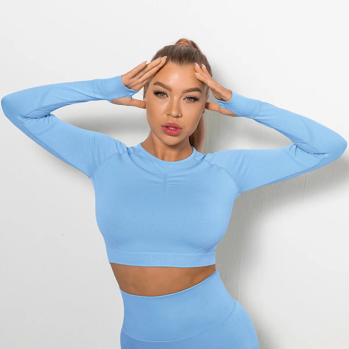 Solid Color Sexy Seamless Yoga Long Sleeves for Woman Slim Casual Sports Running Gym Workout Top Quick Drying Fitness Top.