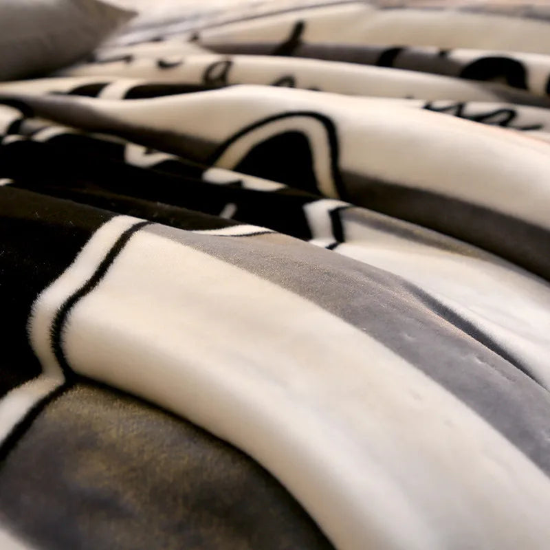 Ultra Soft Cozy Flowers Rose Throw Blanket Microfiber Heavy Fluffy Fleece Blanket for Home Bed Dormitory