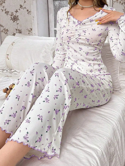 Autumn Winter Sleepwear Women Pajamas Set Round Neck Floral Printed Long Sleeve Tops and Trousers Home Wear Loungewear.
