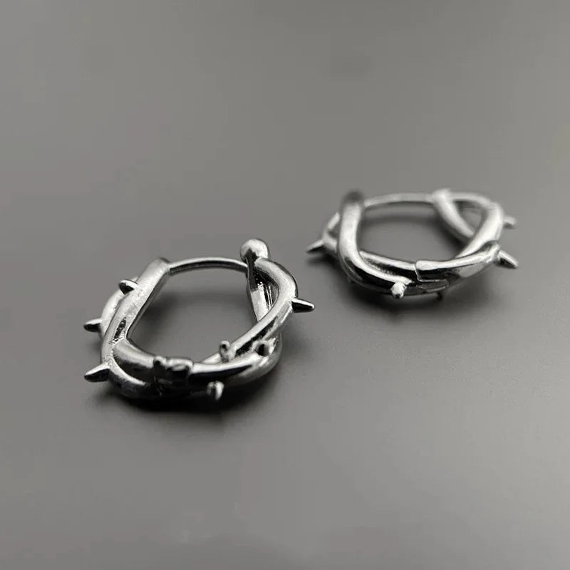 Hiphop Punk Thorn Hoop Earrings for Man Women Classic Piercing Ear Cartilage Tragus Simple Huggie Hoop Rock Jewelry Gift.