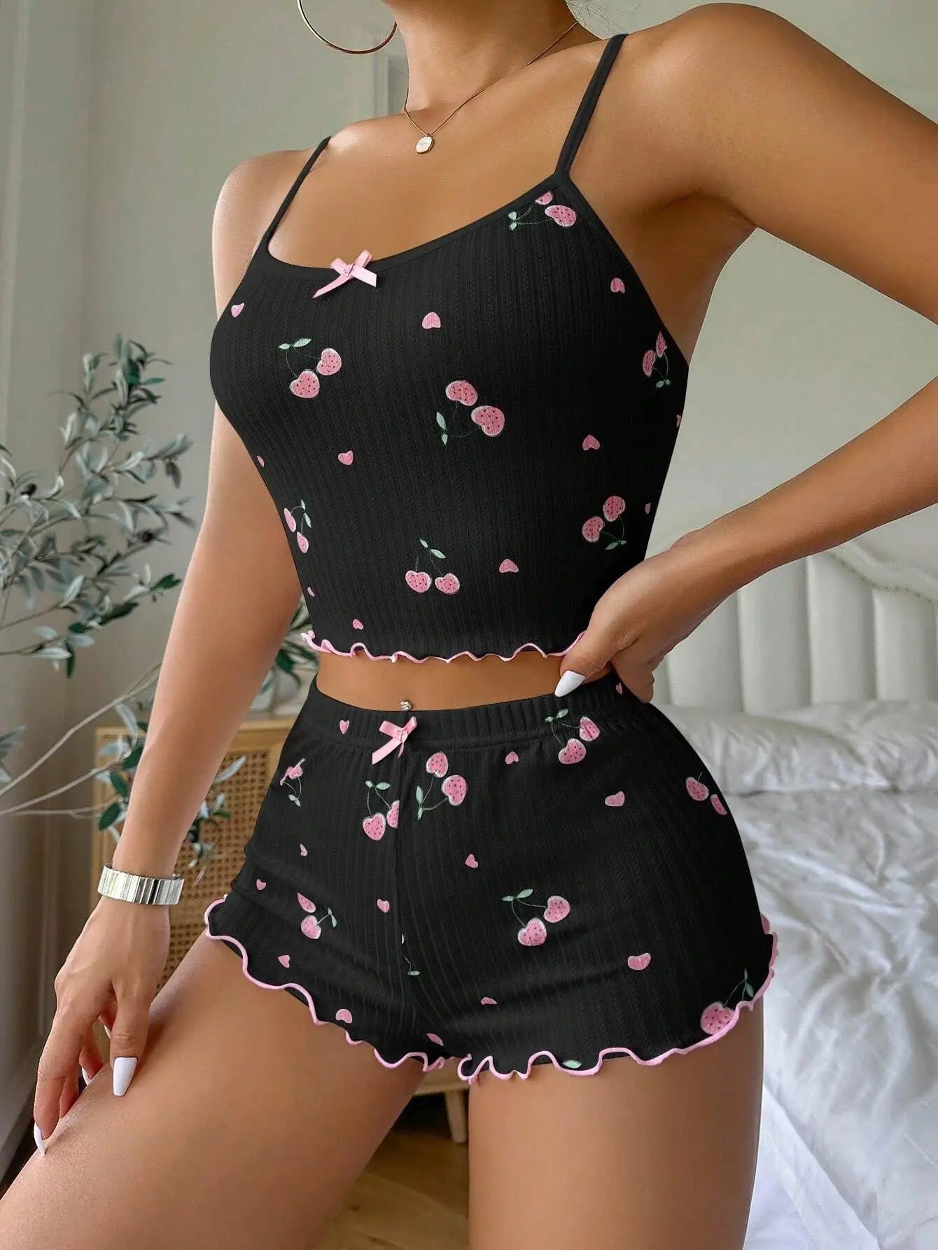 Damen-Pyjama-Set mit Herz-Print, sexy geripptem Schleifendekor, rückenfrei, bequemes Crop-Cami-Top und Shorts mit Rundhalsausschnitt, Sommer-Nachtwäsche.