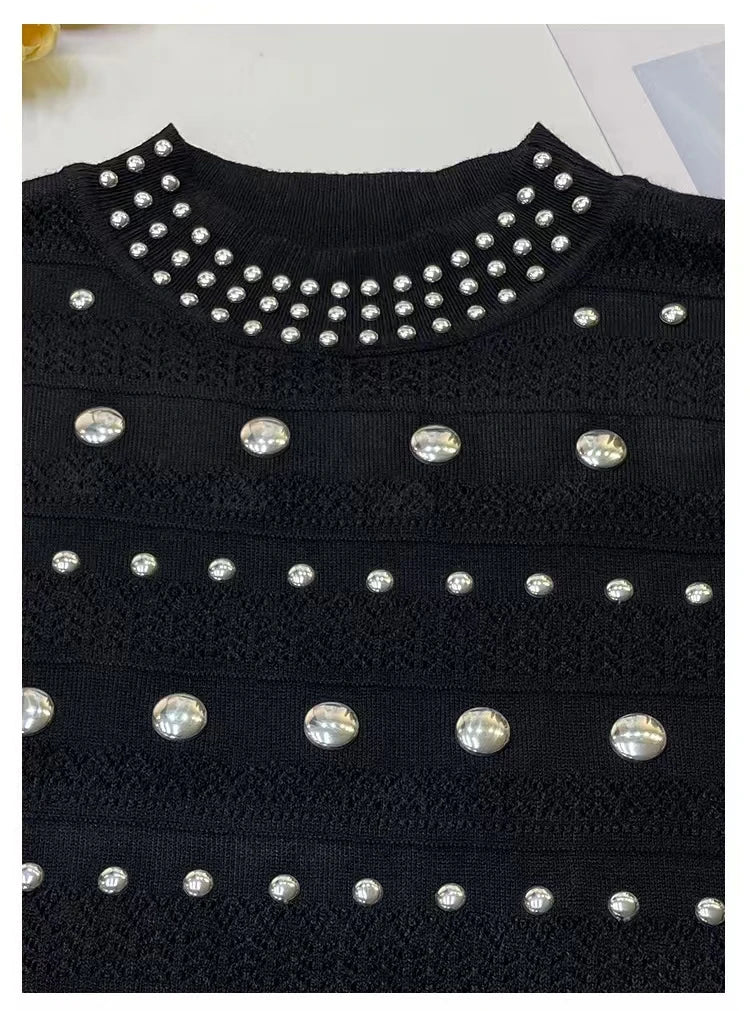 Gestricktes Kleid im europäischen und amerikanischen Design für Damen, Frühling/Sommer, Rundhalsausschnitt, heiße Perlen, einzigartiger, schlankmachender langer Stil.