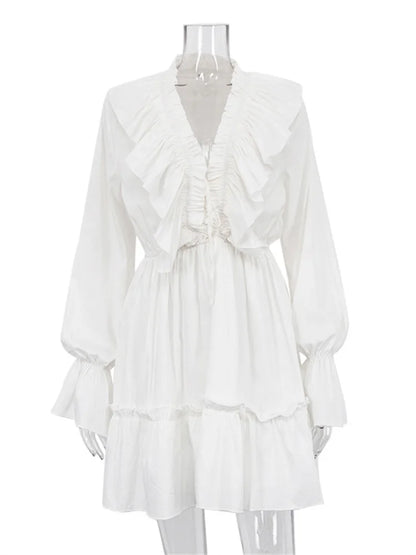 Glänzendes gekräuseltes weißes Mini kleid mit V-Ausschnitt, weibliches Patchwork, langärmliges, elegantes Verband-Mode kleid, hoch tailliertes Schnür kleid für Frauen.