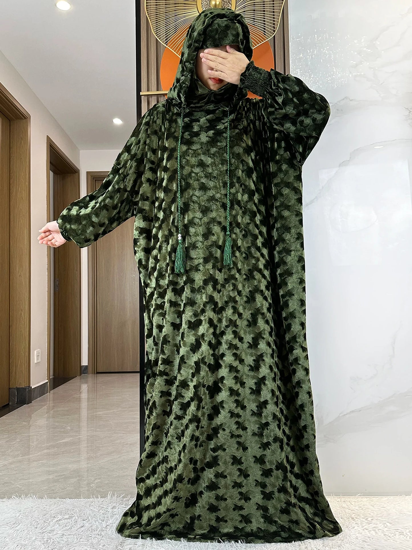 High Quality Velvet Fabric 2025 Ramadan Muslim Lady's Abaya Two-Hats Dubai Turkey Style Islamic Prayer Clothing Kaftan Dress.