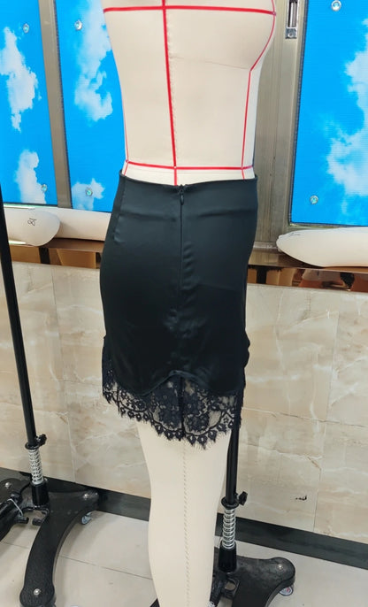 Combhasaki Women Summer Chic Floral Lace See-through Hem Patchwork Side Zipper Waist Slim Bodycon Silky Short Mini Pencil Skirts.