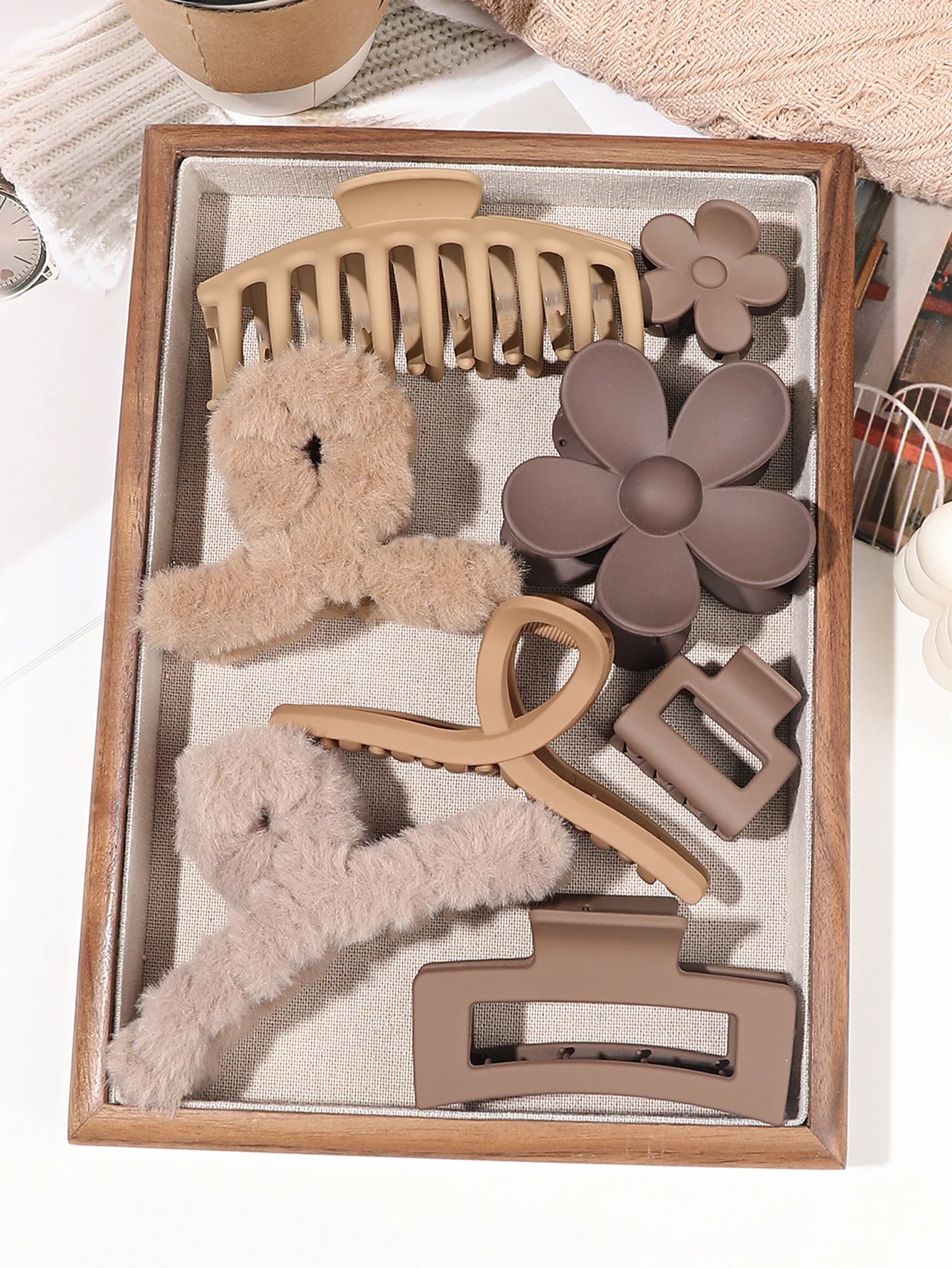 7/8Pcs Neutral Color Hair Clips for Women 4.7Inch Large Hair Claw for Thin Thick Hair,Big Matte Banana Clip,Strong Hold jaw clip.