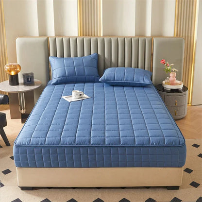 Breathable Quilted Mattress Protector with Soybean Fiber Padding Hypoallergenic Skin-Friendly Cover Machine Washable 720° Cover