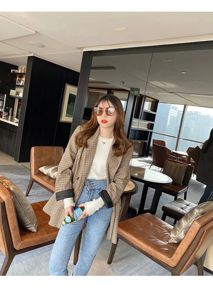 2025Oansatz Rippen Langarm Koreanische Dünne Weibliche Pullover Frauen Pullover Stricken Weiche Jumper Tops Geraffte Herbst Winter Tops.