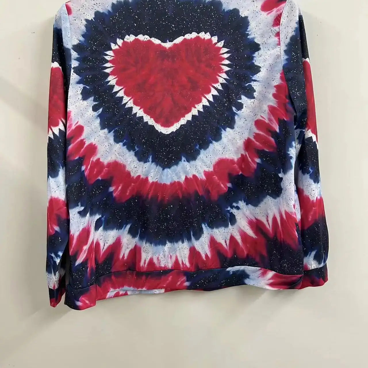 2024 Plus Size Europa und die Vereinigten Staaten Herbst und Winter neue Mode lang ärmelig bedruckte Damen lässig Kapuzen pullover mit Rundhals ausschnitt.