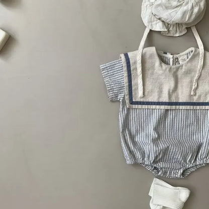 6754 koreanische Neugeborenen Kleidung Sommer neue Marine Revers vertikale Streifen Jungen einteilige Kleidung lässige Mädchen Kletter kleidung.