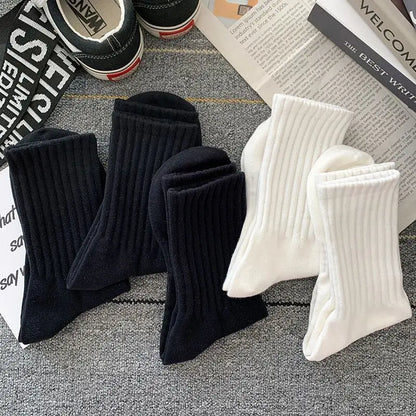 New 5 Pairs Cool Men Black White Warm Socks Set Autumn Winter Male Solid Color Sport Short Socks For Men Dropshipping.