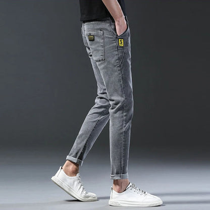 Men New Fashion Comfortable Slim Fit Jeans Male Loose Straight Smart Casual Denim Pants Regular Look Taller Elasticity Trousers.