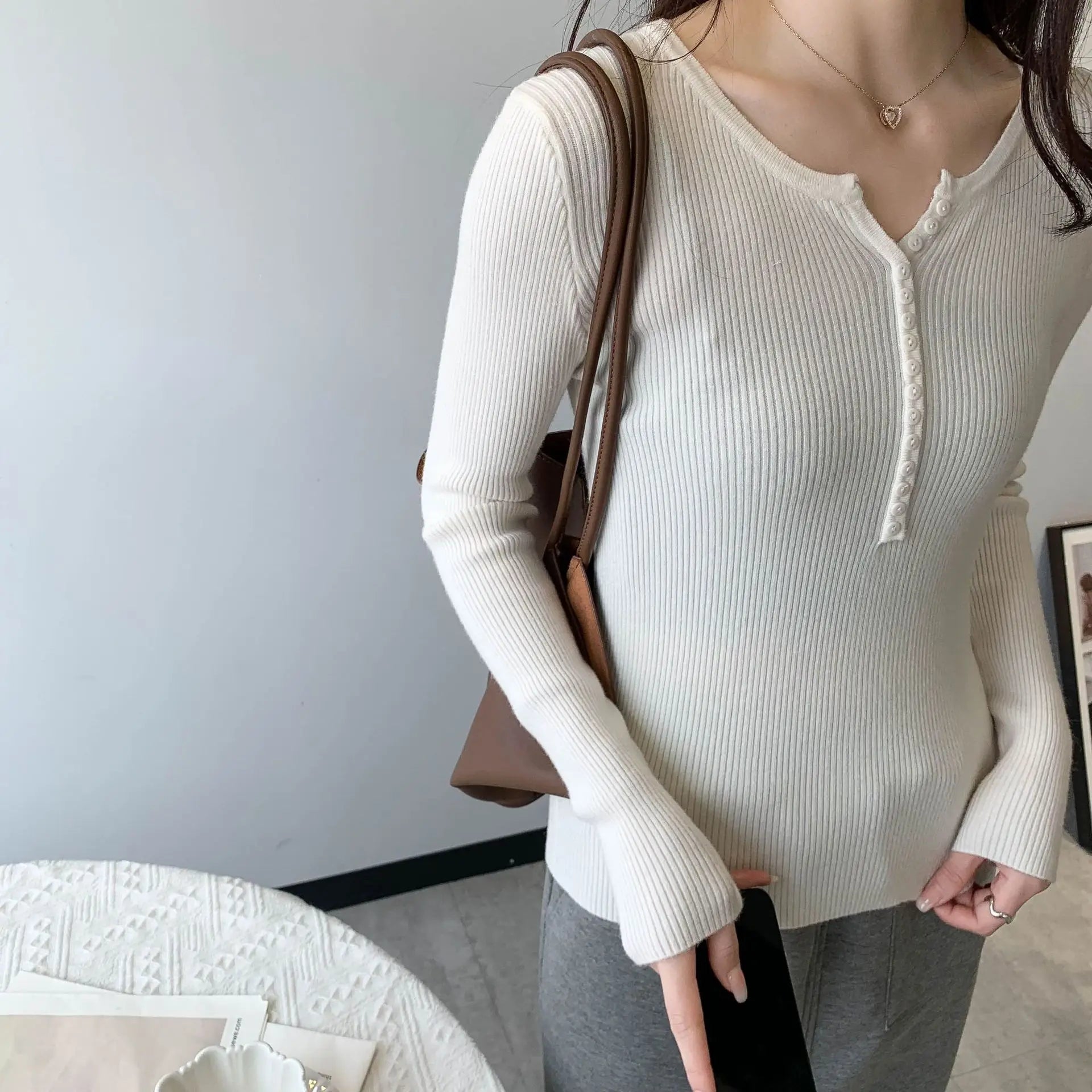 2026 frühling Herbst Grundlegende Pullover Gestrickte Frauen Pullover Taste Oansatz Pullover Weibliche Pullover Schlank Solide Bold Streifen Tops.