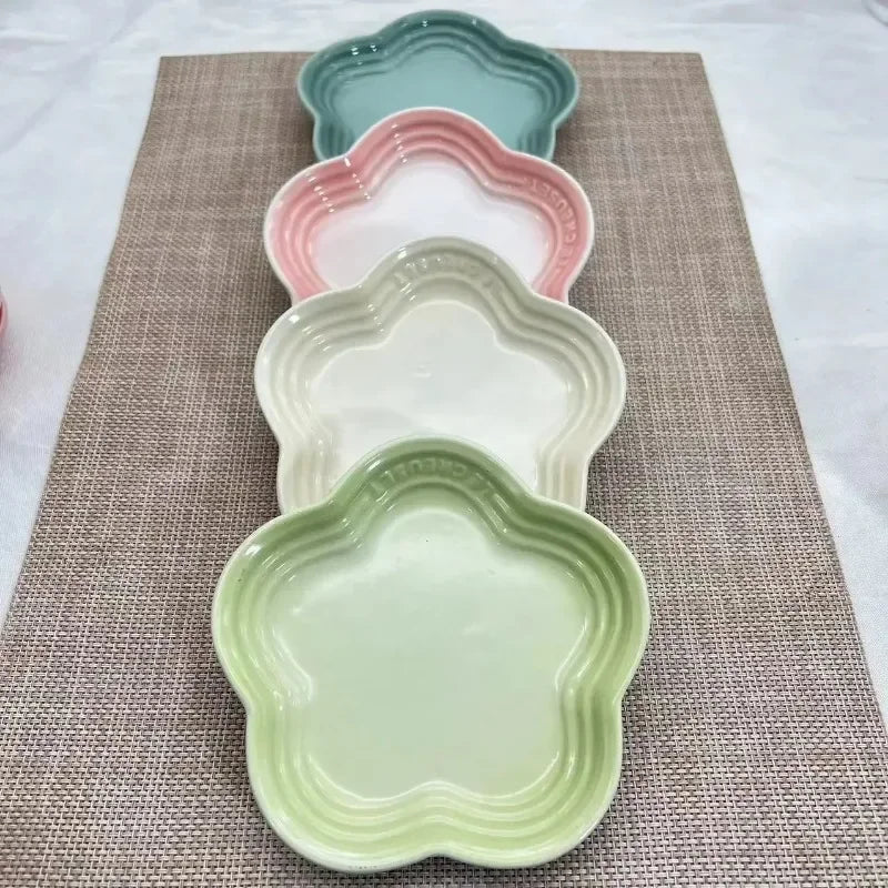 Plum French Home Ceramic Underglaze Colored Small Plum Blossom Plate Handmade Flower Shaped Side Dish Decorative Dessert Tray.