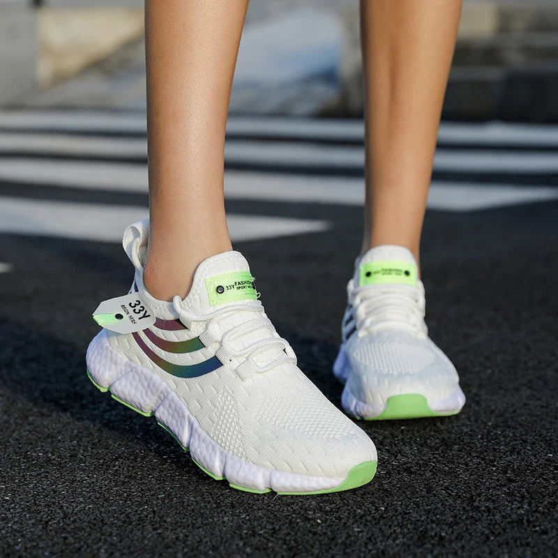 Männer Casual Turnschuhe Sommer Atmungsaktive Sportschuhe Leichte Outdoor Mesh Laufschuhe Athletisch Jogging Tenis Wanderschuhe.