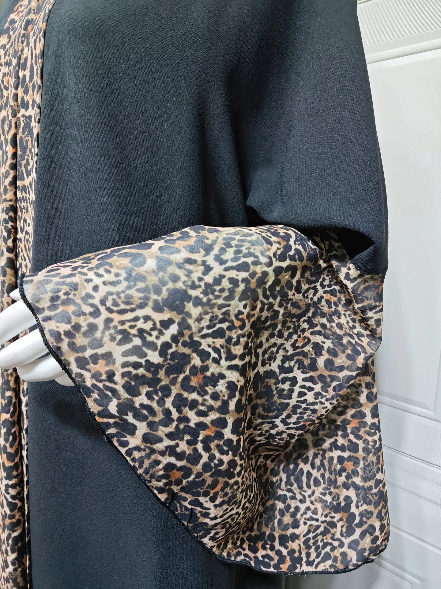 Eid Women Muslim Abaya Leopard Cardigan with Scarf Dress 2025 Vestidos Largos Caftan Robe Jalabiya Ramadan Morocco Dubai Kaftan