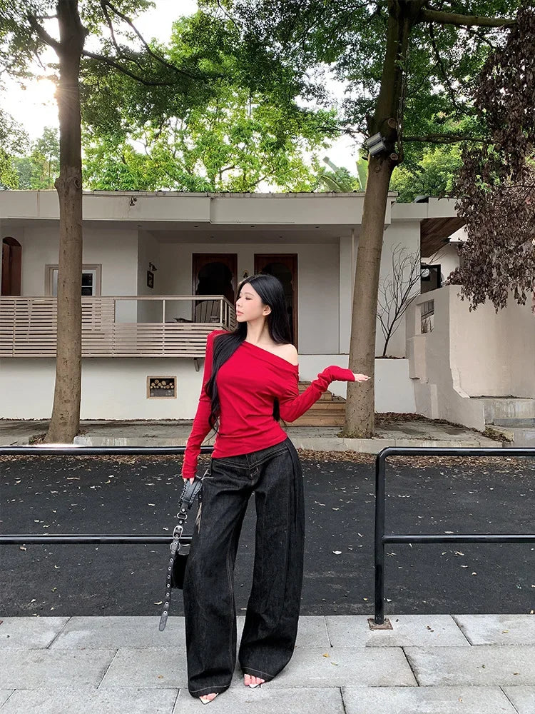 Slim Fit Long Sleeve T-Shirt Shoulder Bared One Shoulder Style Casual Streetwear for Young Women Fashionable And Stylish