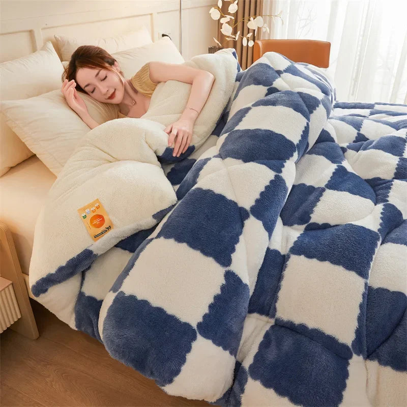 Super Thick Warm Winter Checkerboard Duvet Blankets Soft Artificial Lamb Cashmere Weighted Fluffy Warmth Duvet Comforter Quilt.